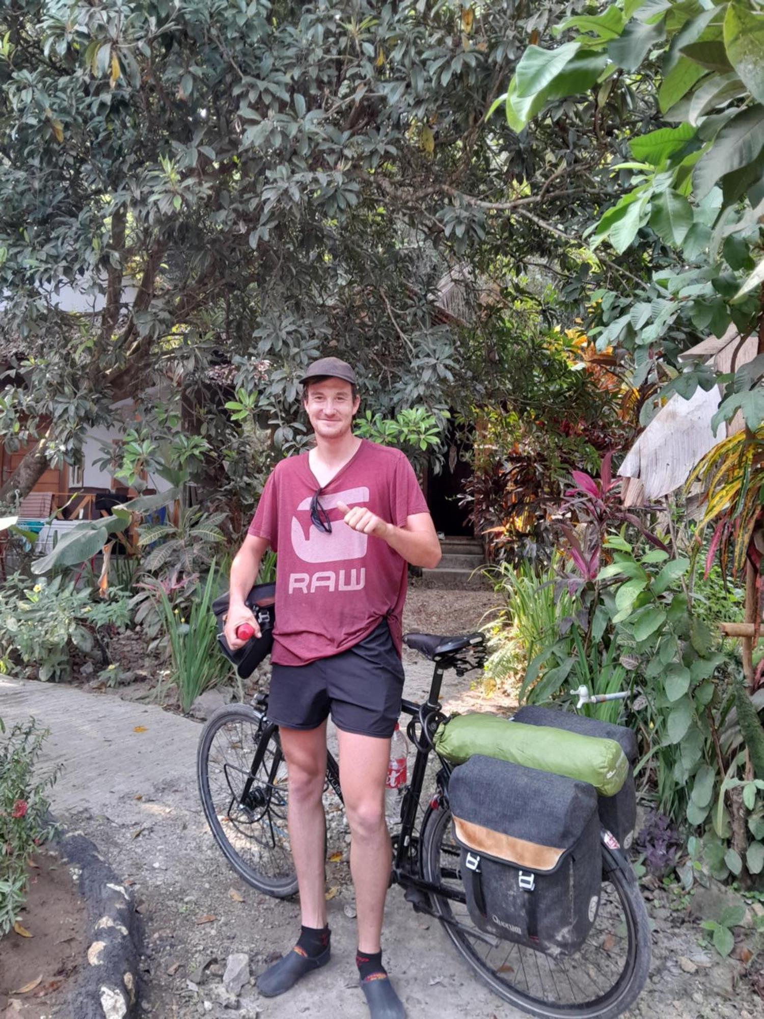 Anik Homestay & Dormy Batukaras Esterno foto