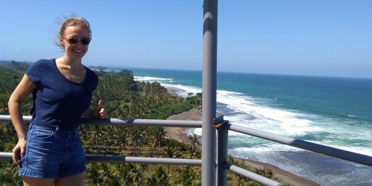 Anik Homestay & Dormy Batukaras Esterno foto